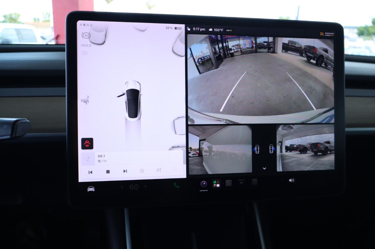 Tesla Model 3 Mid Range Battery RWD 2018