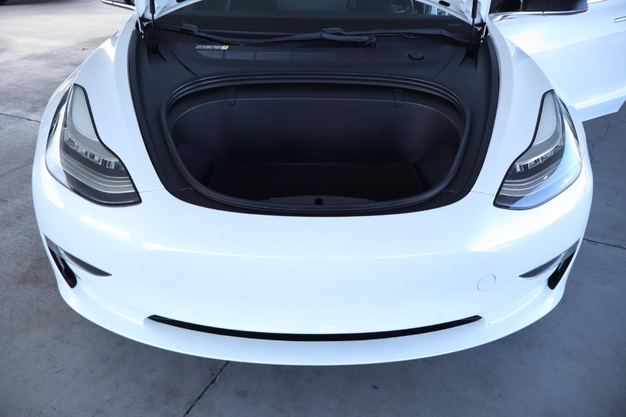 Tesla Model 3 Mid Range Battery RWD 2018