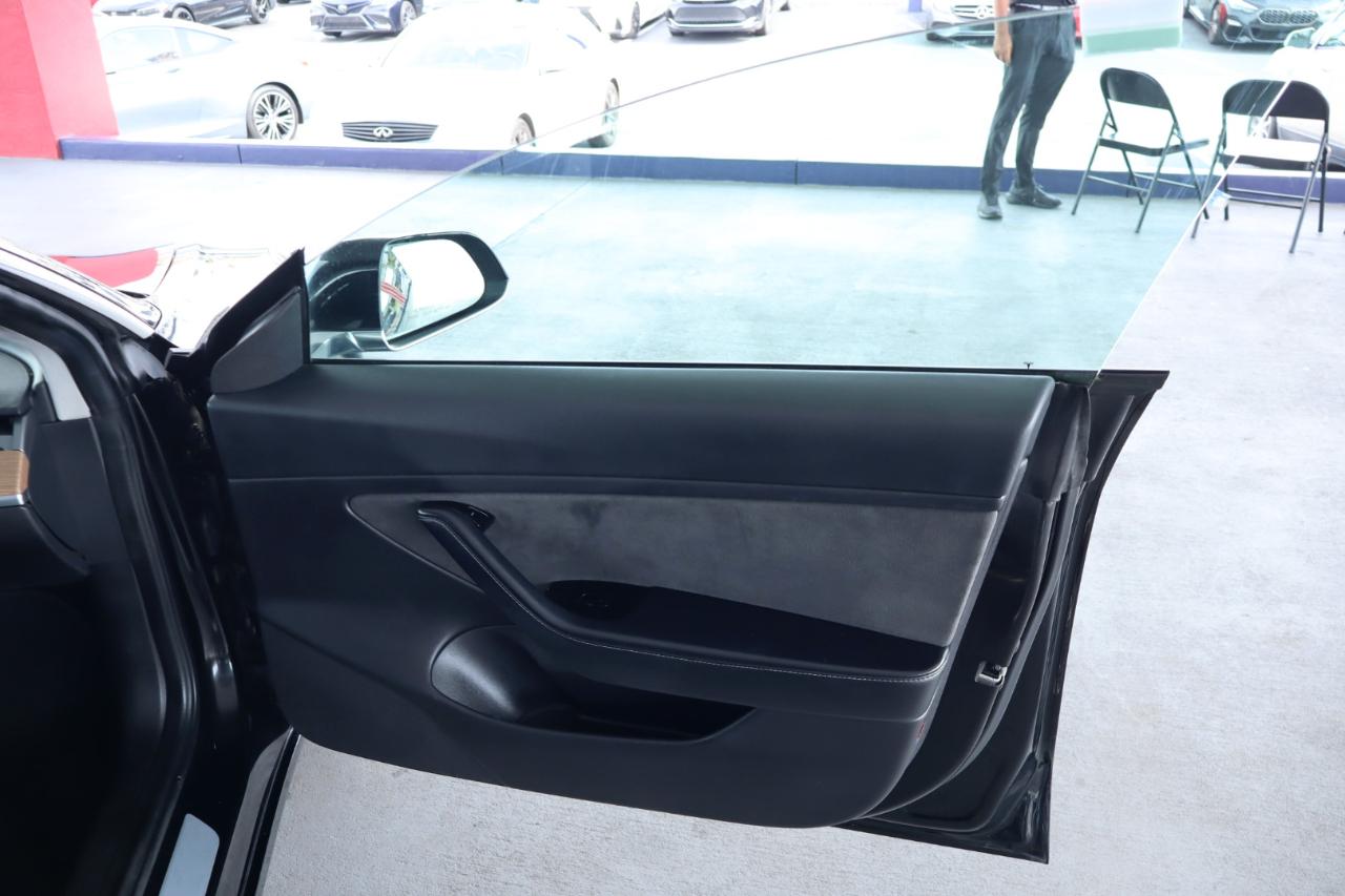 Tesla Model 3 Long Range Battery AWD 2018
