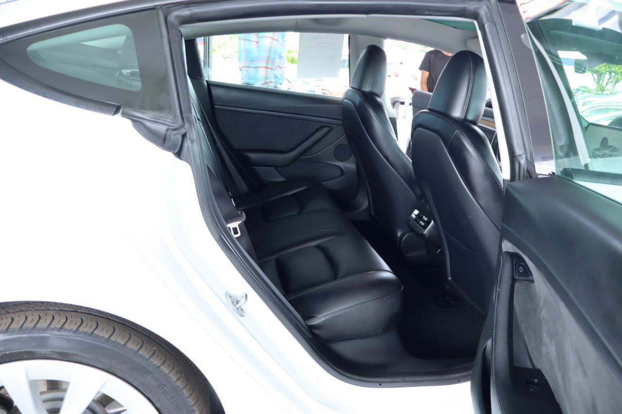 Tesla Model 3 RWD 2023