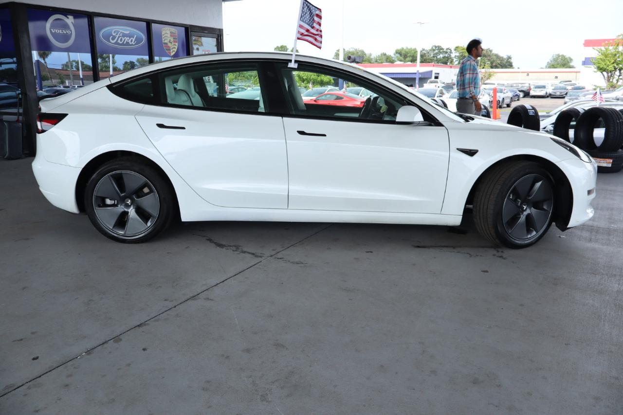 Tesla Model 3 RWD 2023