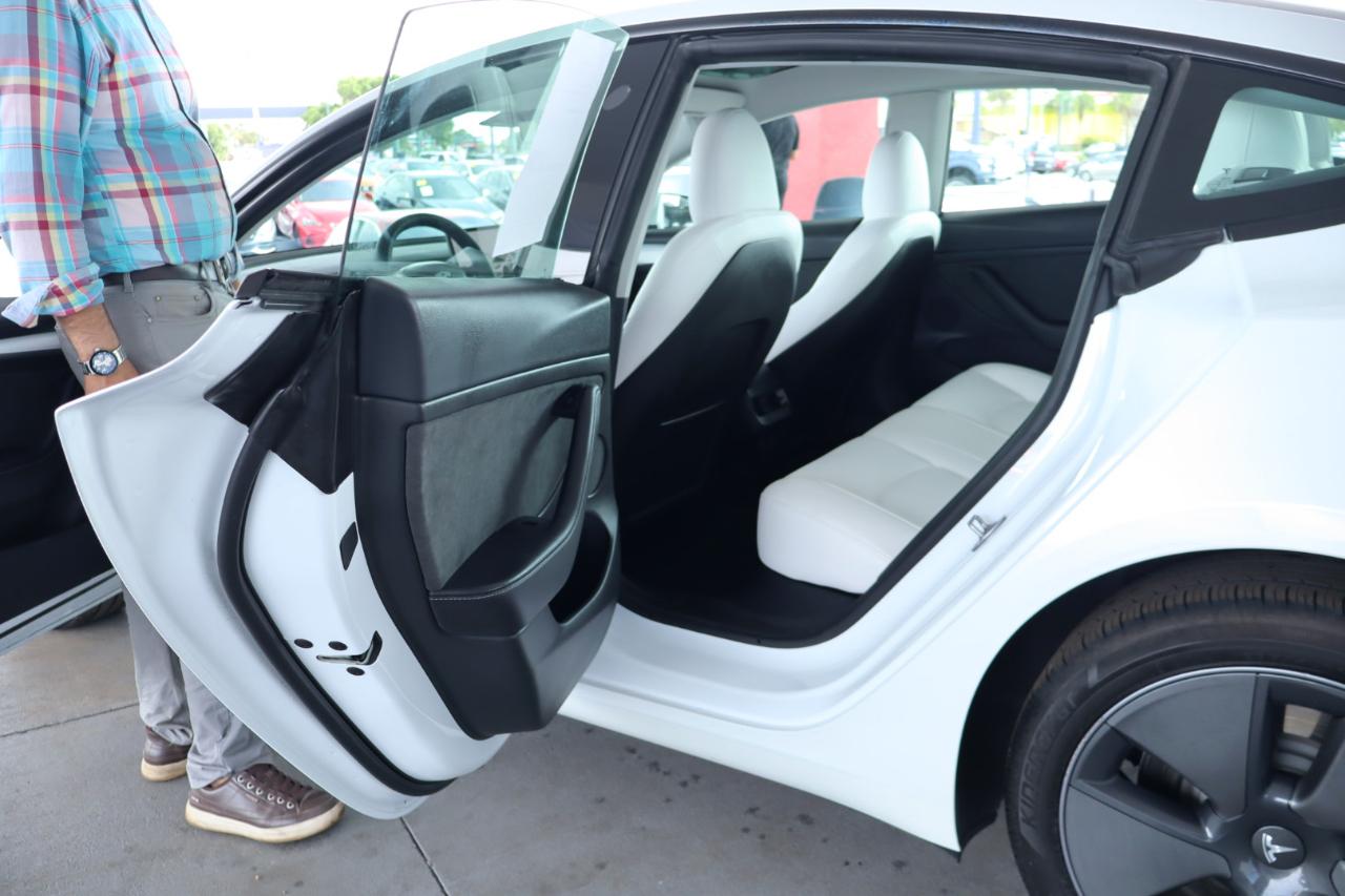 Tesla Model 3 RWD 2023