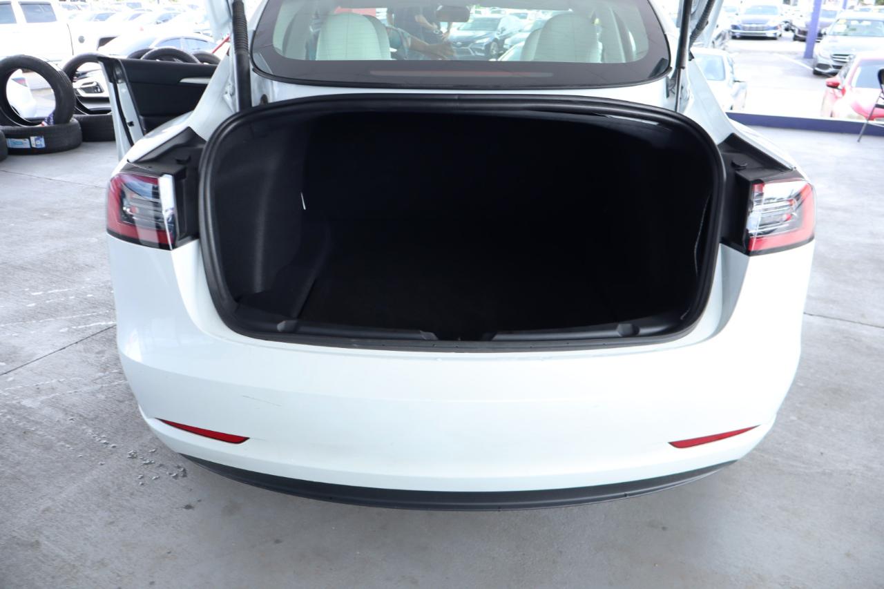 Tesla Model 3 RWD 2023