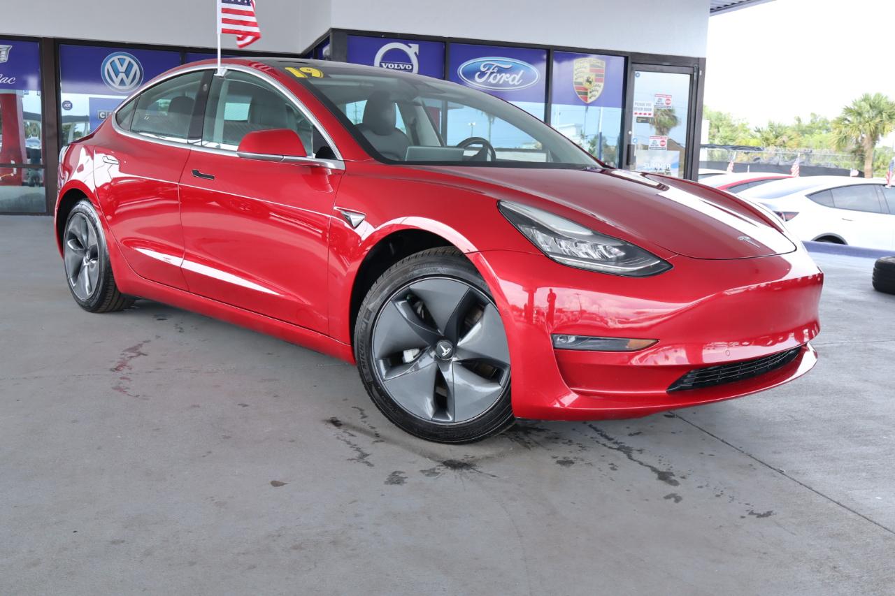 Tesla Model 3 Mid Range RWD *Ltd Avail* 2019