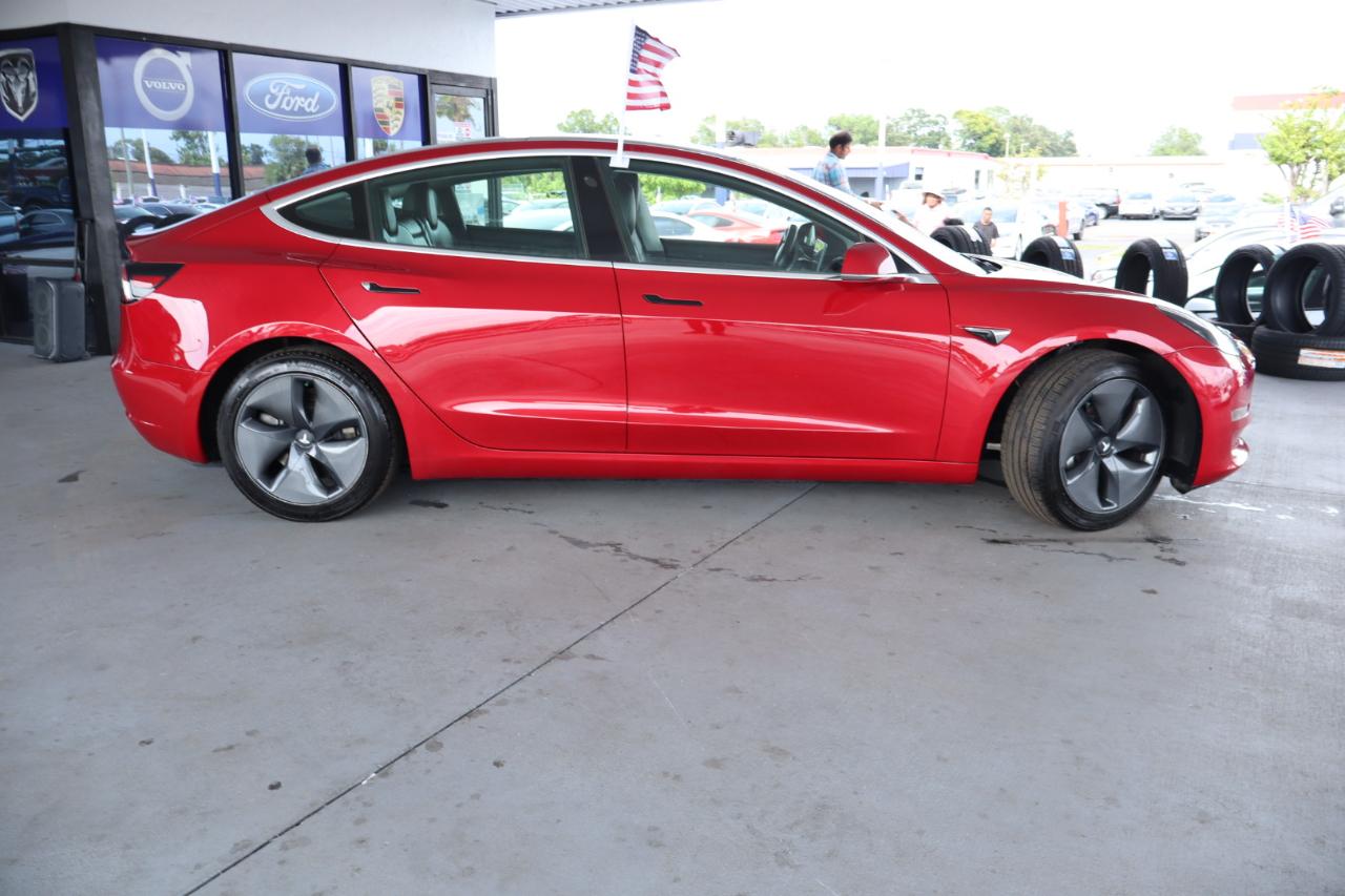 Tesla Model 3 Mid Range RWD *Ltd Avail* 2019
