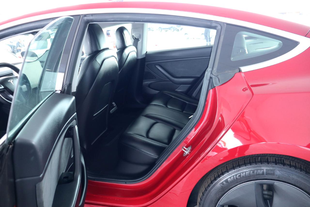 Tesla Model 3 Mid Range RWD *Ltd Avail* 2019