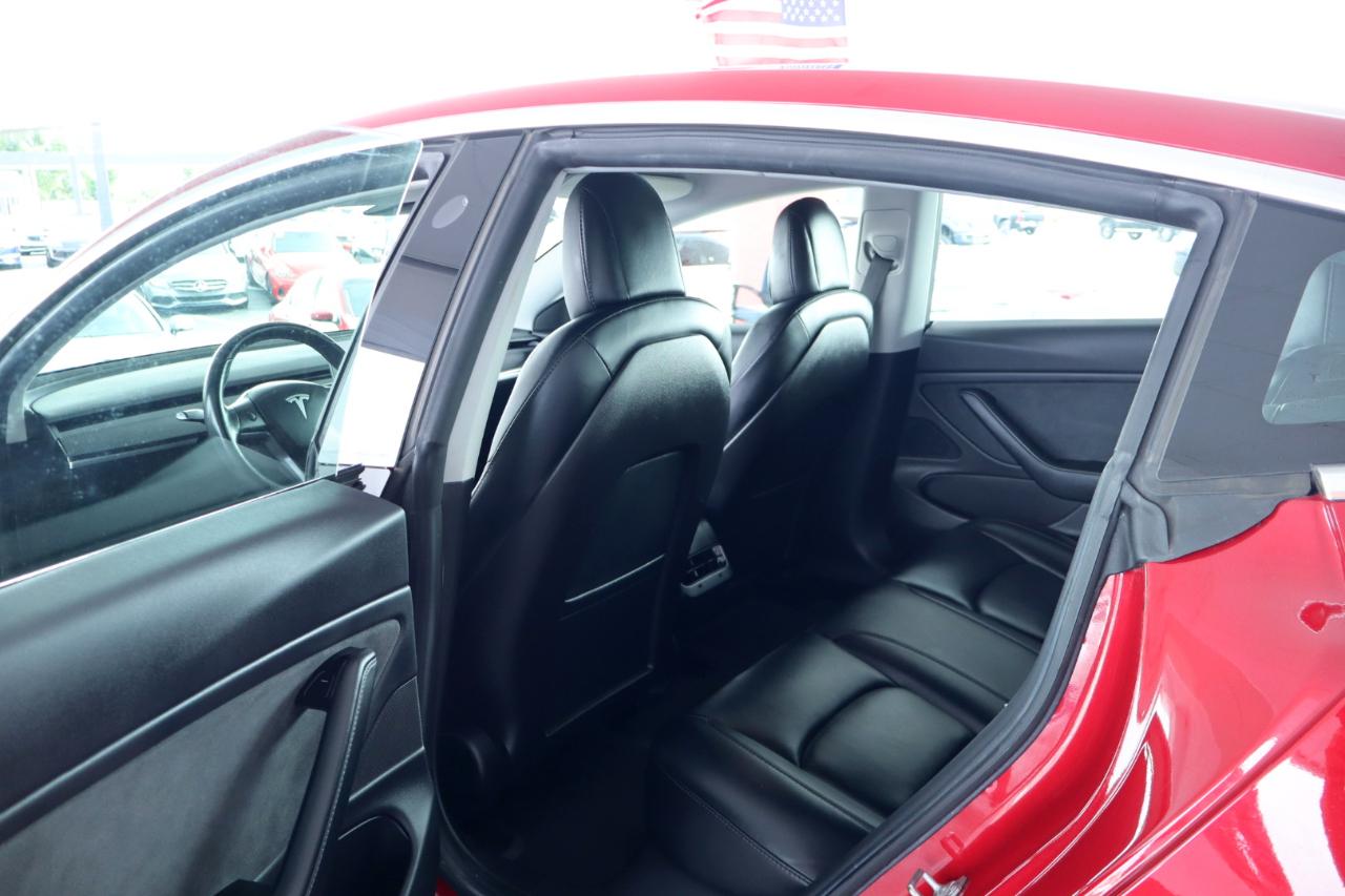 Tesla Model 3 Mid Range RWD *Ltd Avail* 2019