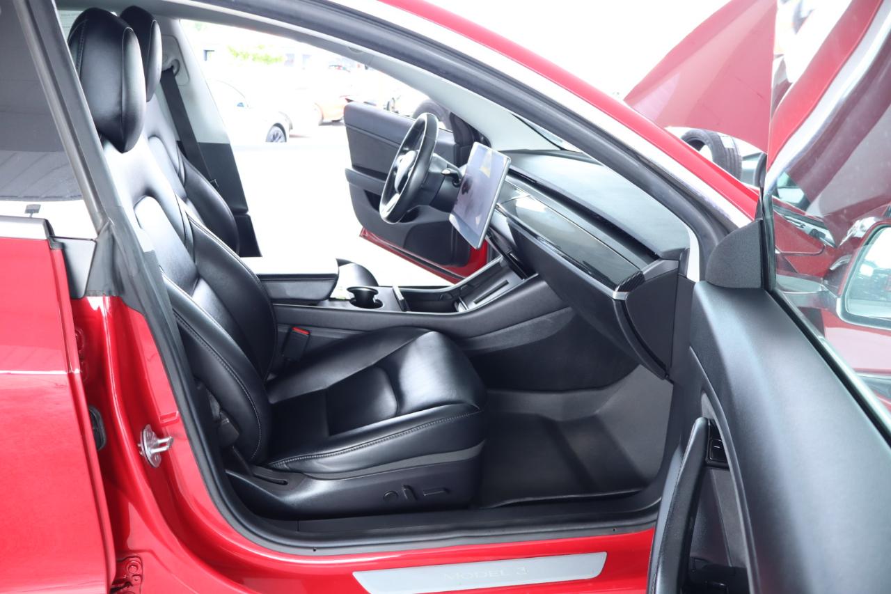 Tesla Model 3 Mid Range RWD *Ltd Avail* 2019