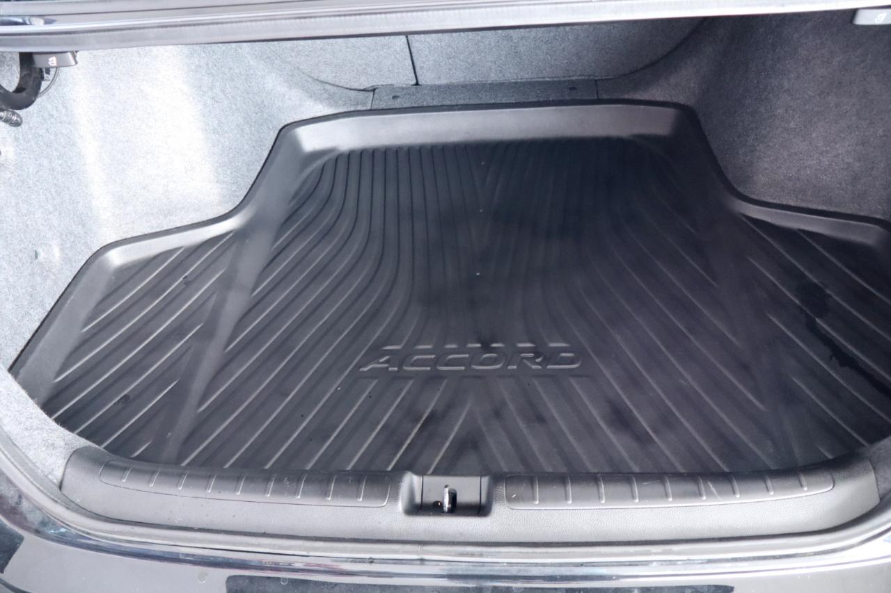 Honda Accord Sedan Touring 2.0T Auto 2018