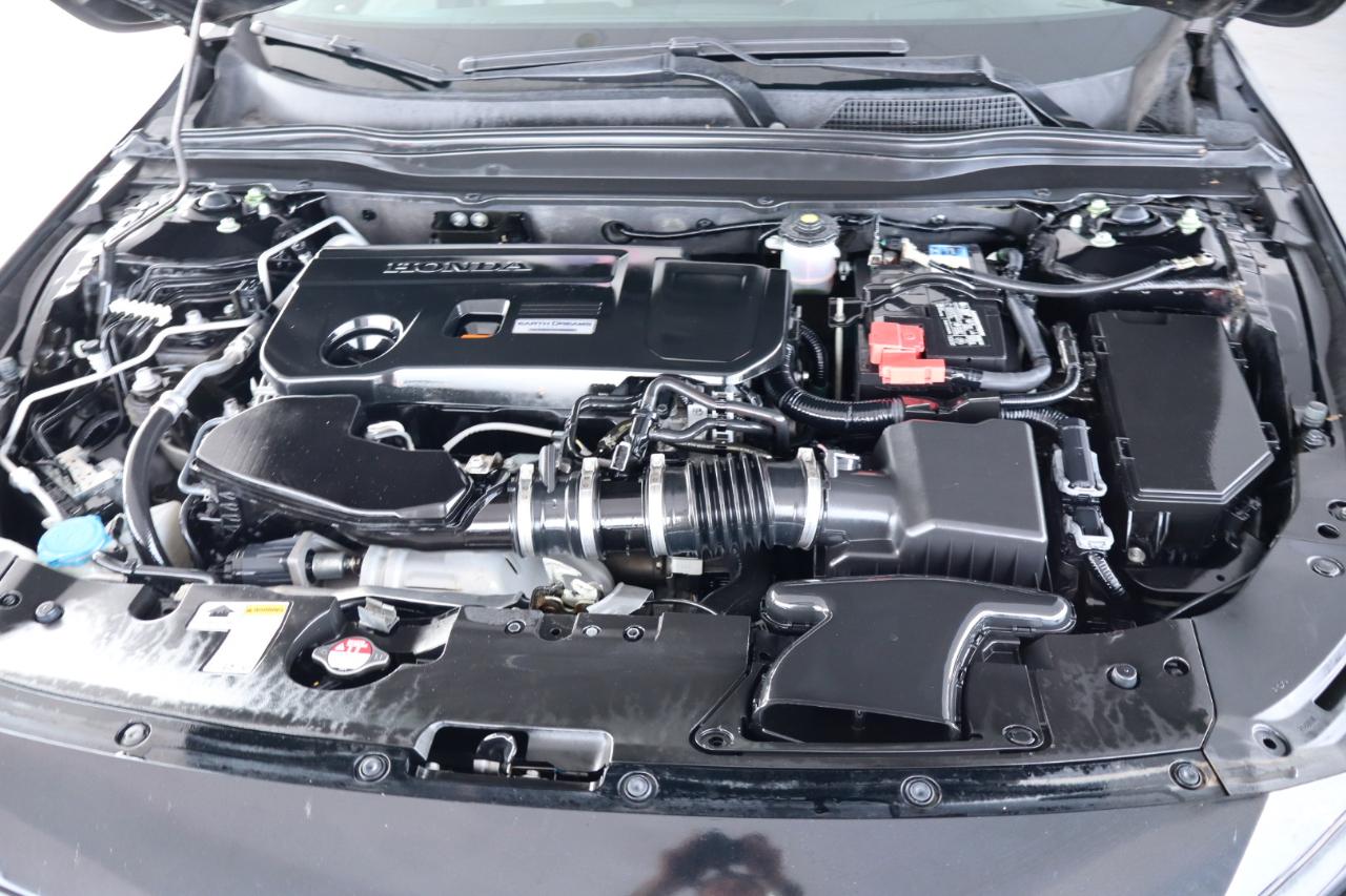 Honda Accord Sedan Touring 2.0T Auto 2018