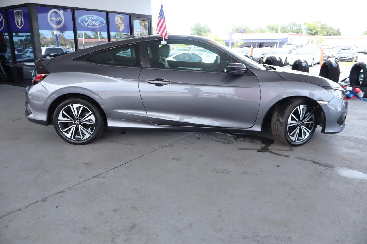 Honda Civic Coupe EX-T CVT 2017