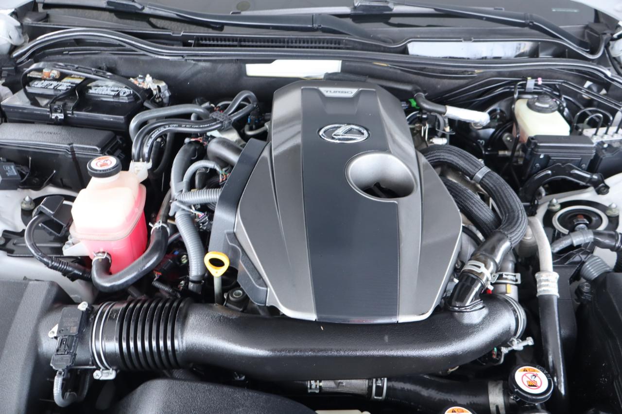 Lexus IS IS 300 RWD 2018