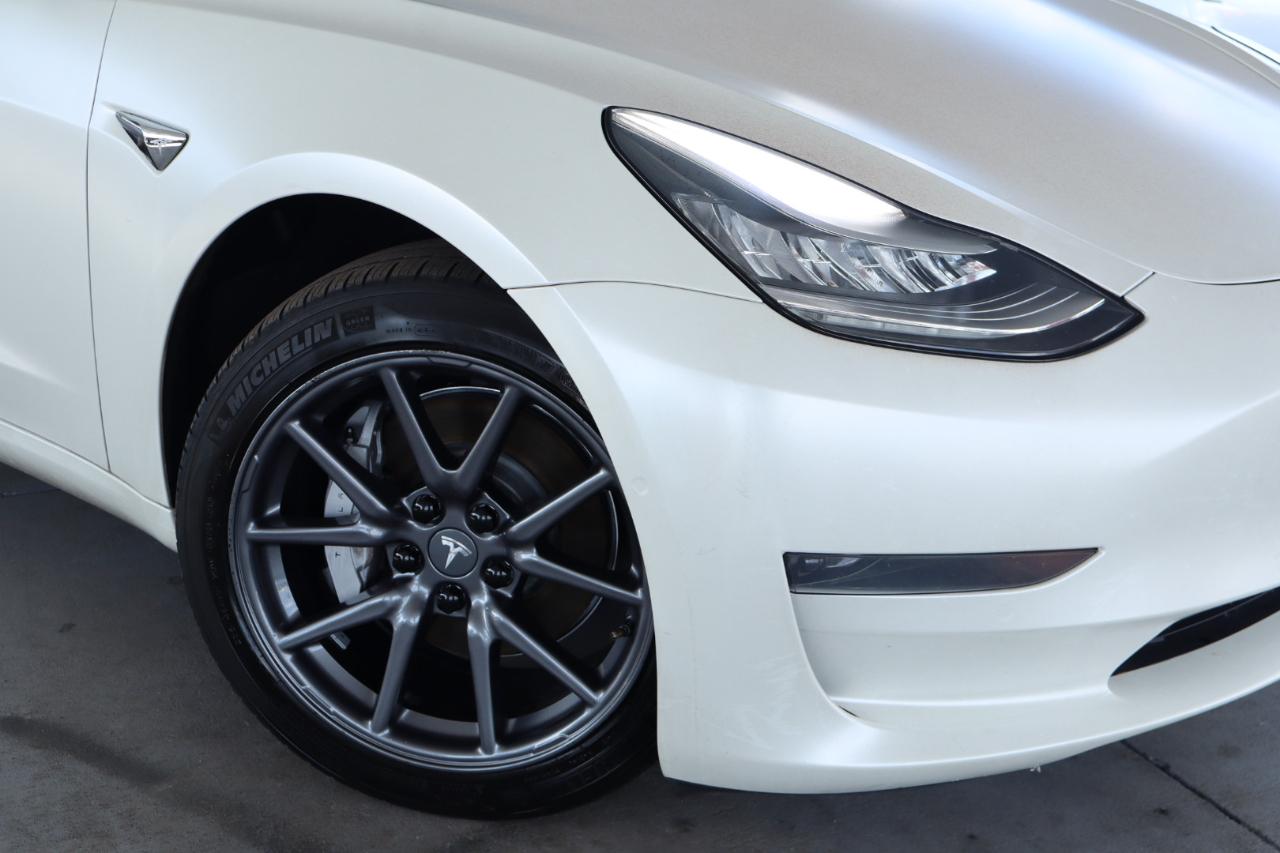 Tesla Model 3 Standard Range RWD 2020