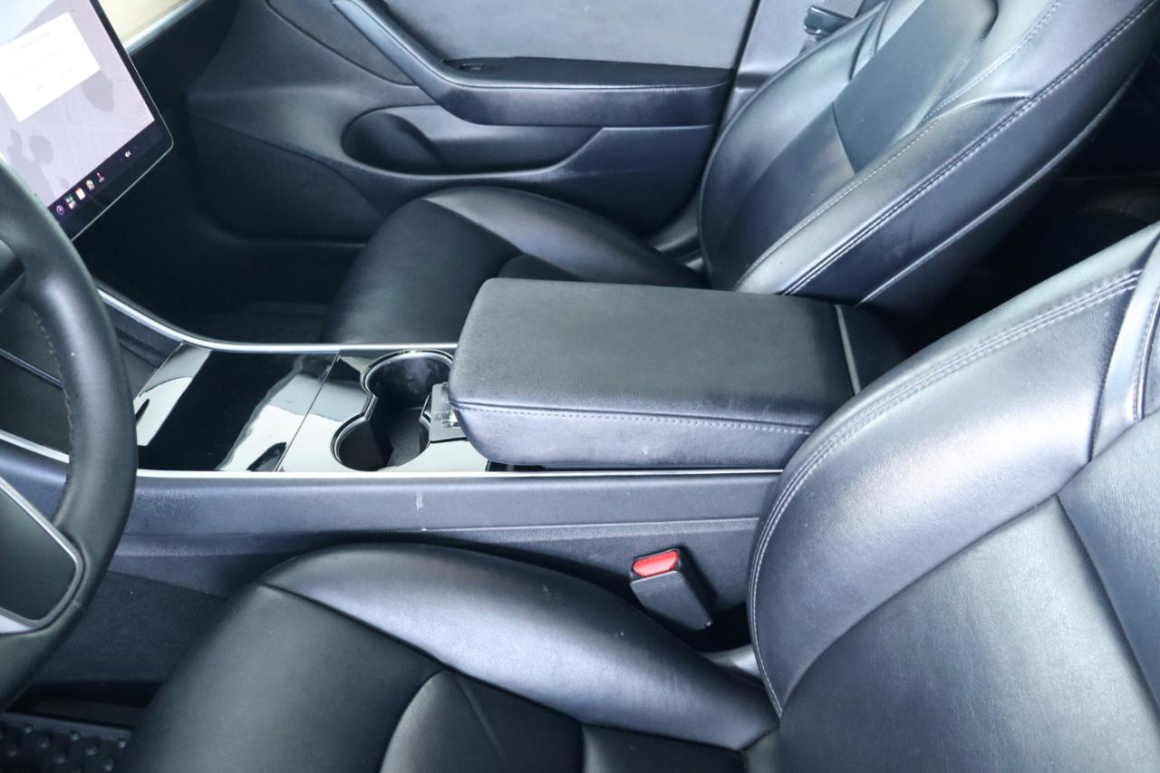 Tesla Model 3 Standard Range RWD 2020