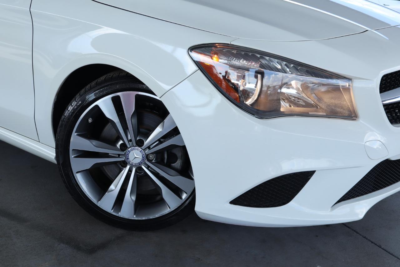 Mercedes-Benz CLA 4dr Sdn CLA 250 FWD 2016
