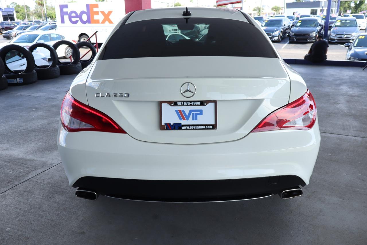 Mercedes-Benz CLA 4dr Sdn CLA 250 FWD 2016