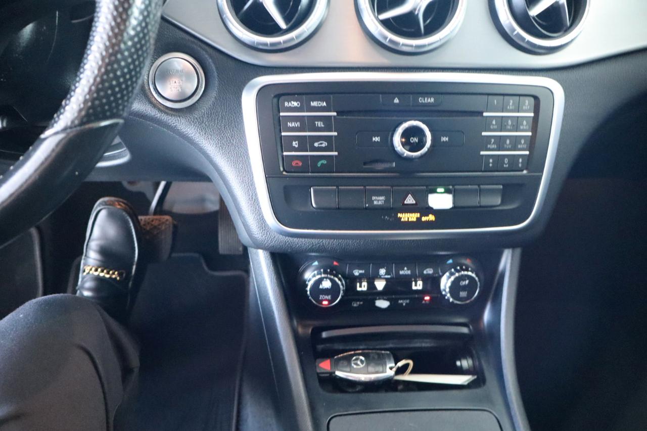 Mercedes-Benz CLA 4dr Sdn CLA 250 FWD 2016