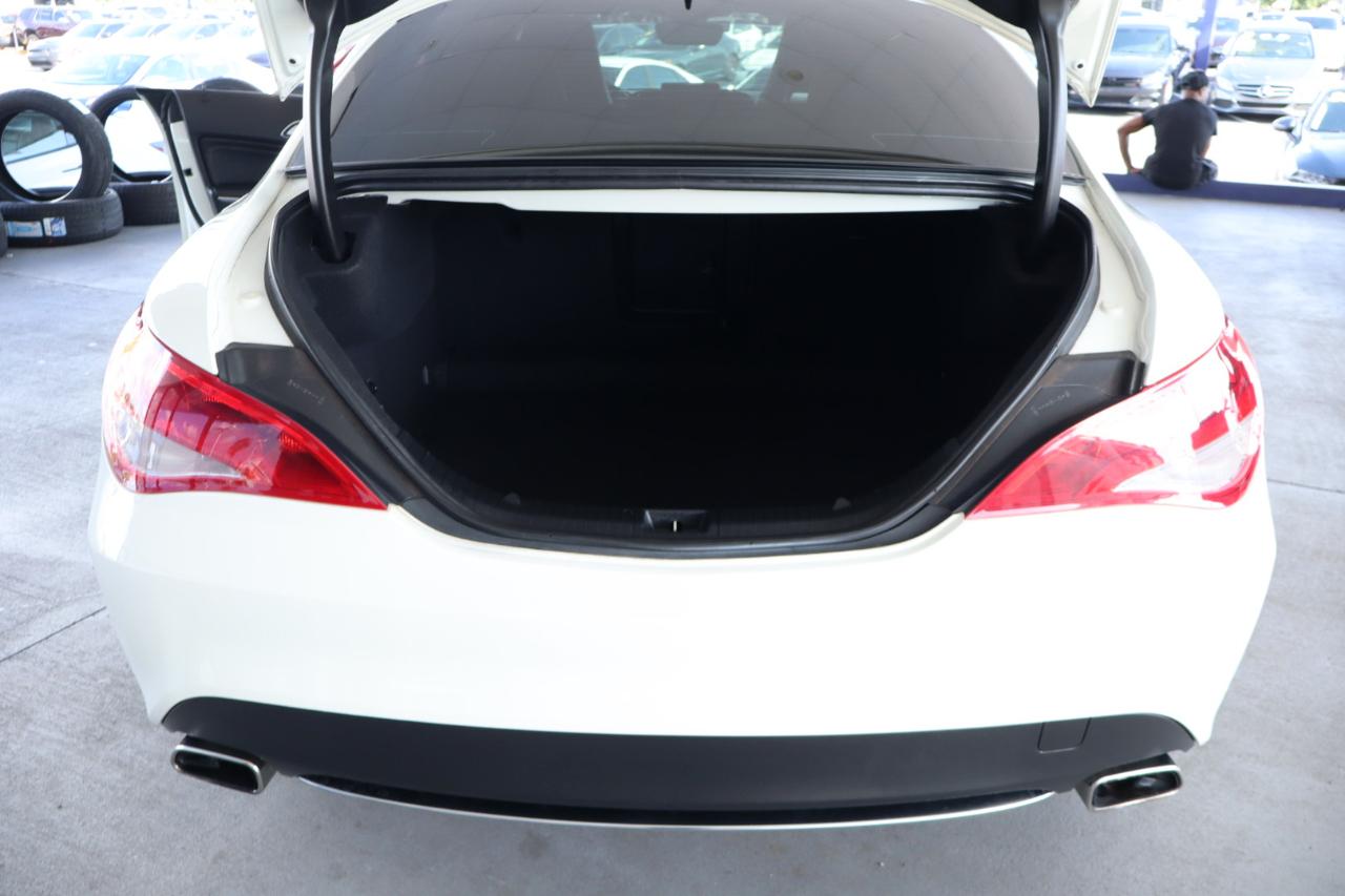 Mercedes-Benz CLA 4dr Sdn CLA 250 FWD 2016
