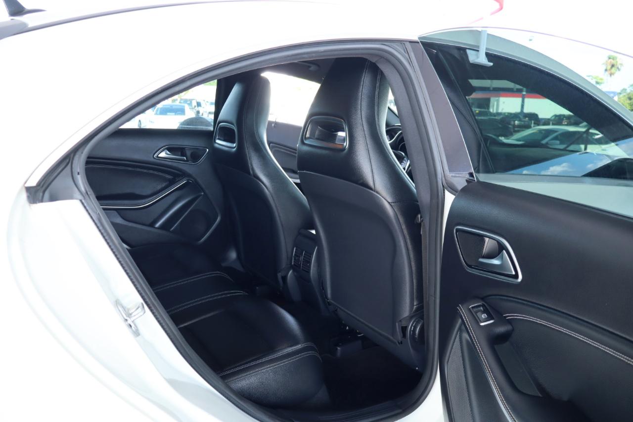 Mercedes-Benz CLA 4dr Sdn CLA 250 FWD 2016