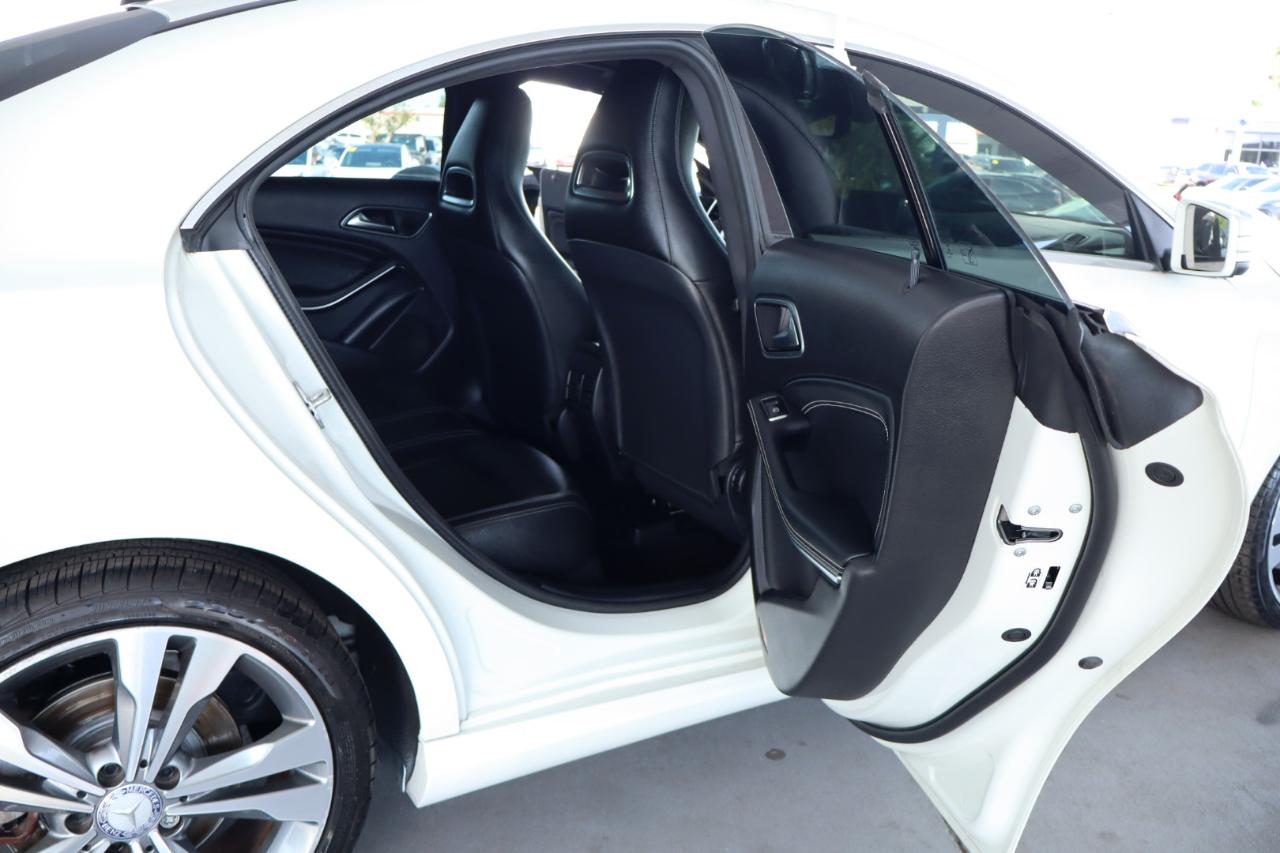 Mercedes-Benz CLA 4dr Sdn CLA 250 FWD 2016