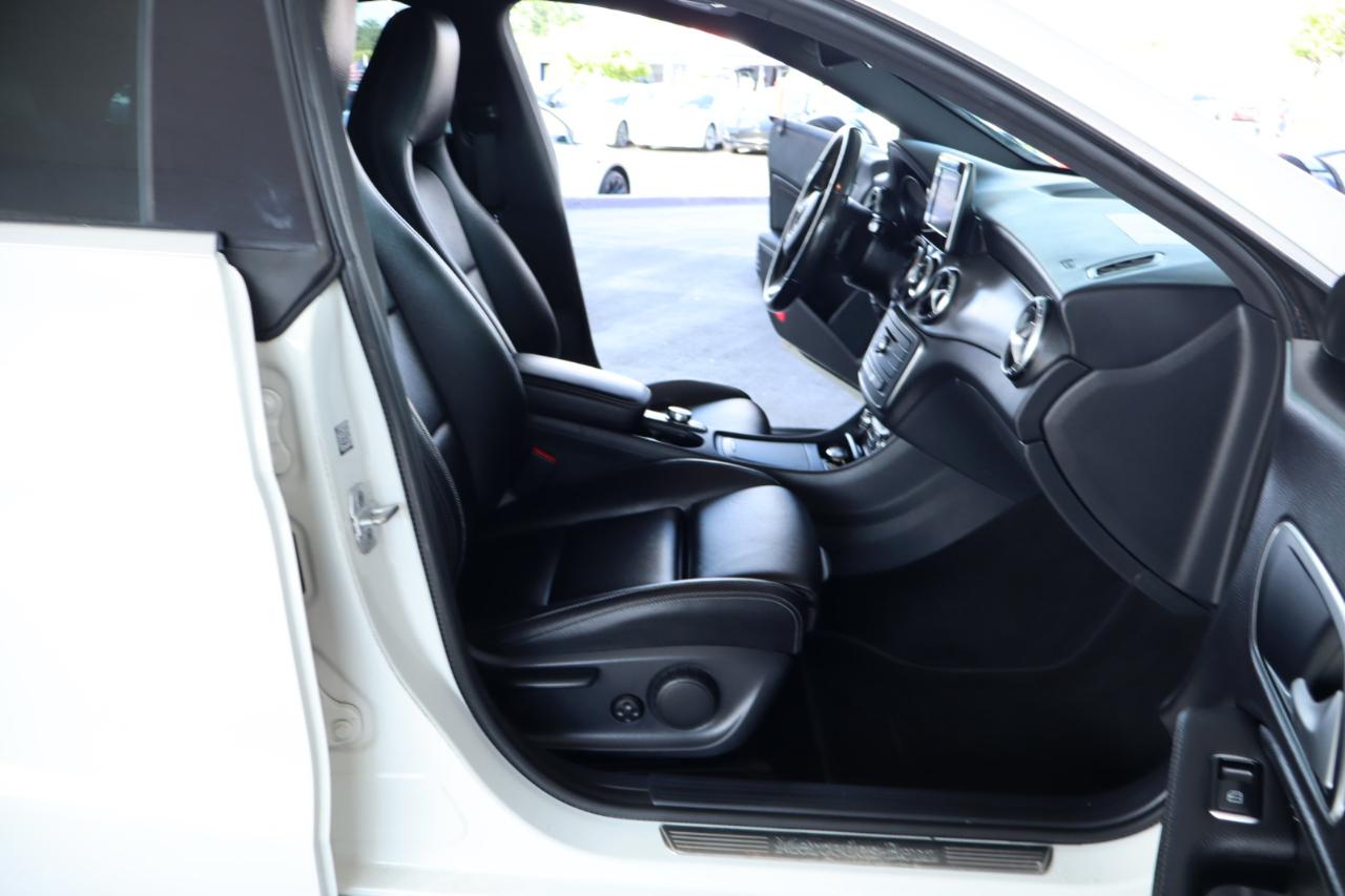 Mercedes-Benz CLA 4dr Sdn CLA 250 FWD 2016