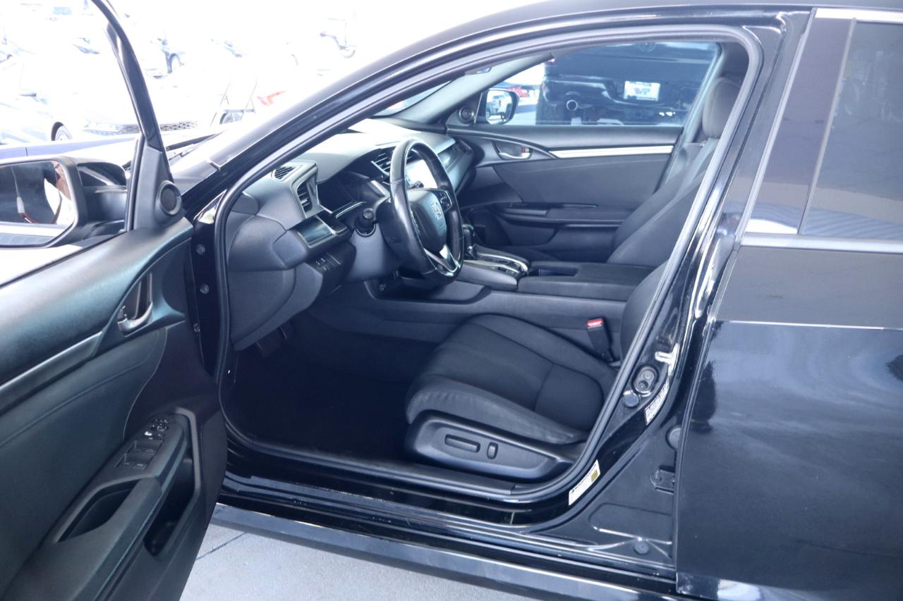 Honda Civic Hatchback EX CVT 2020