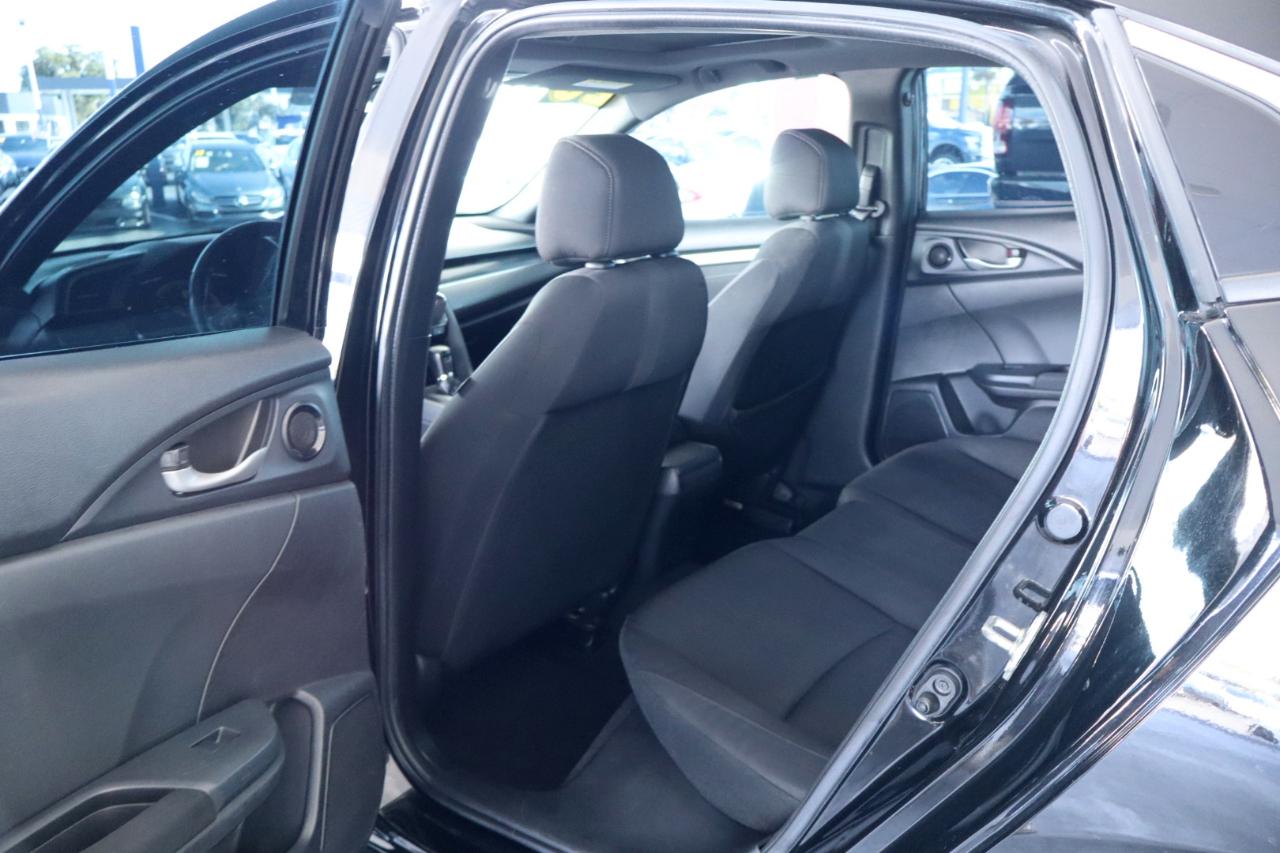 Honda Civic Hatchback EX CVT 2020