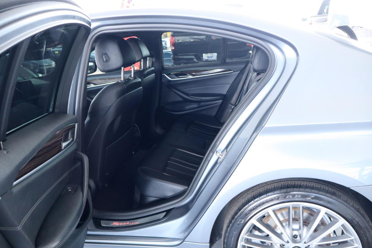 BMW 5 Series 530i Sedan 2017