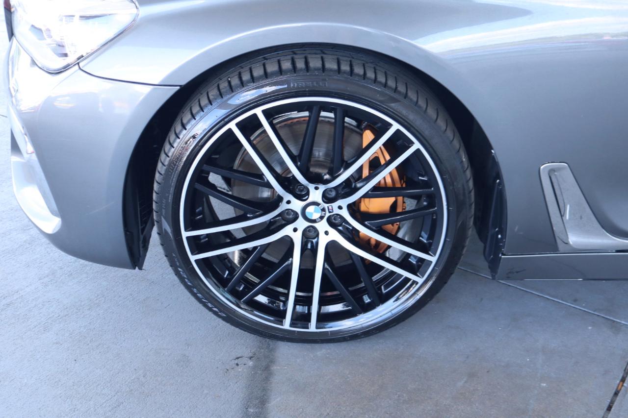 BMW 7 Series 750i Sedan 2018
