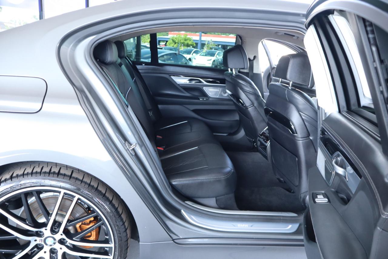 BMW 7 Series 750i Sedan 2018