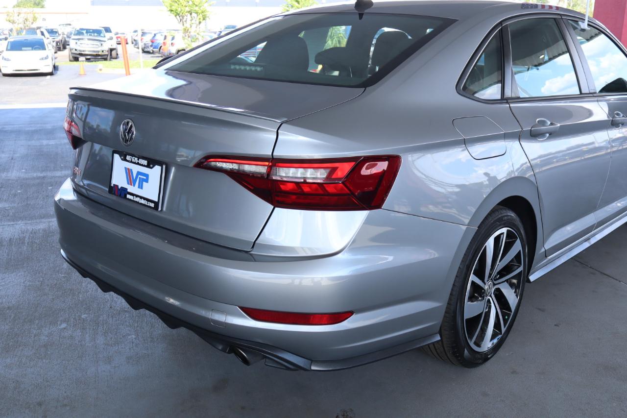 Volkswagen Jetta GLI S DSG 2021