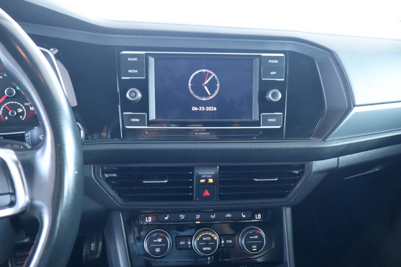 Volkswagen Jetta GLI S DSG 2021