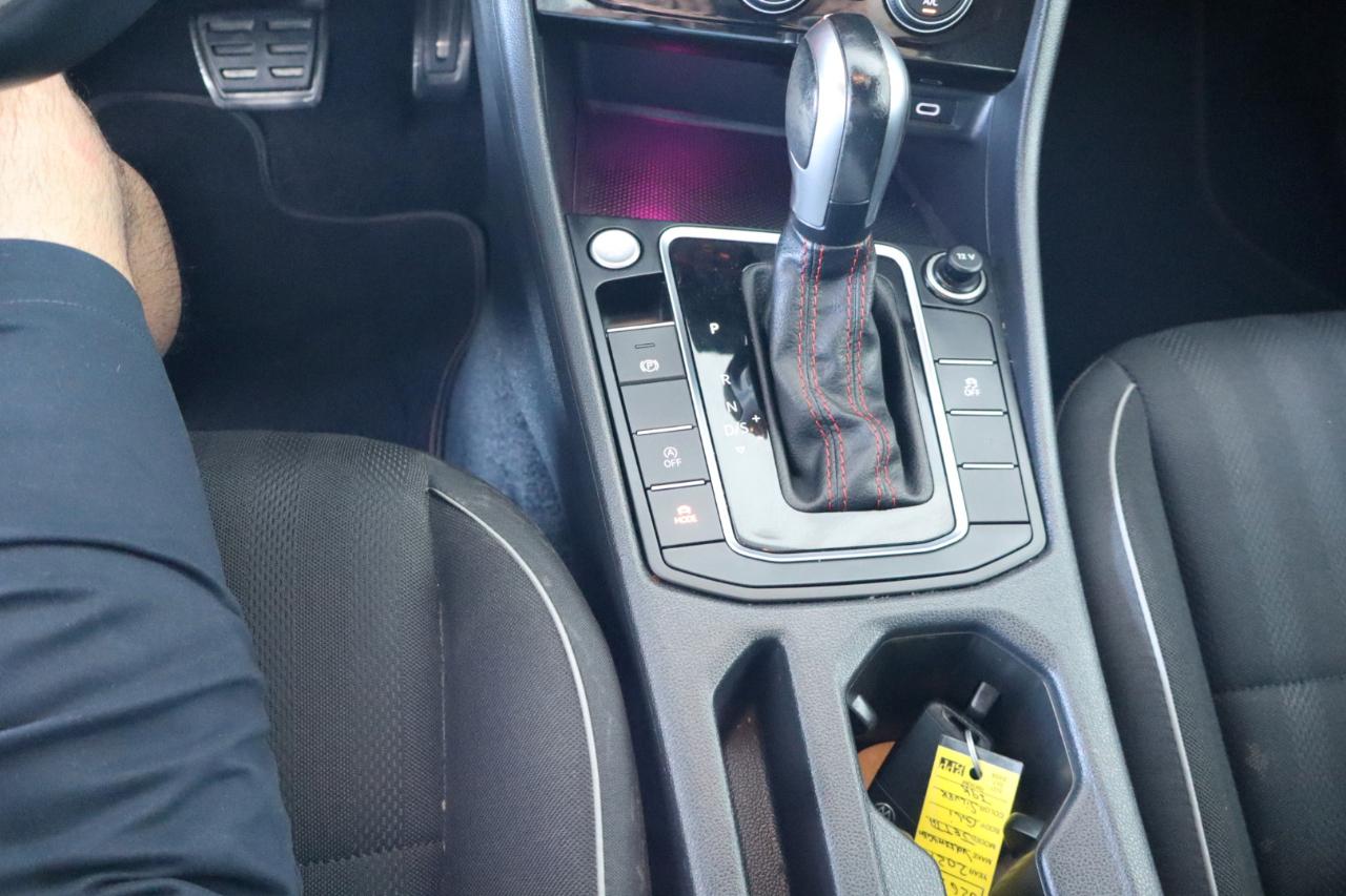 Volkswagen Jetta GLI S DSG 2021