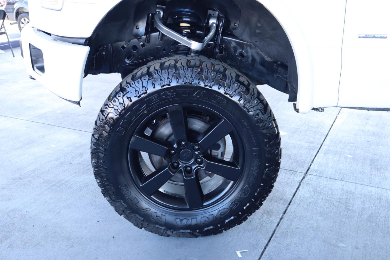 Ford F-150 4WD SuperCrew 145" XLT 2015