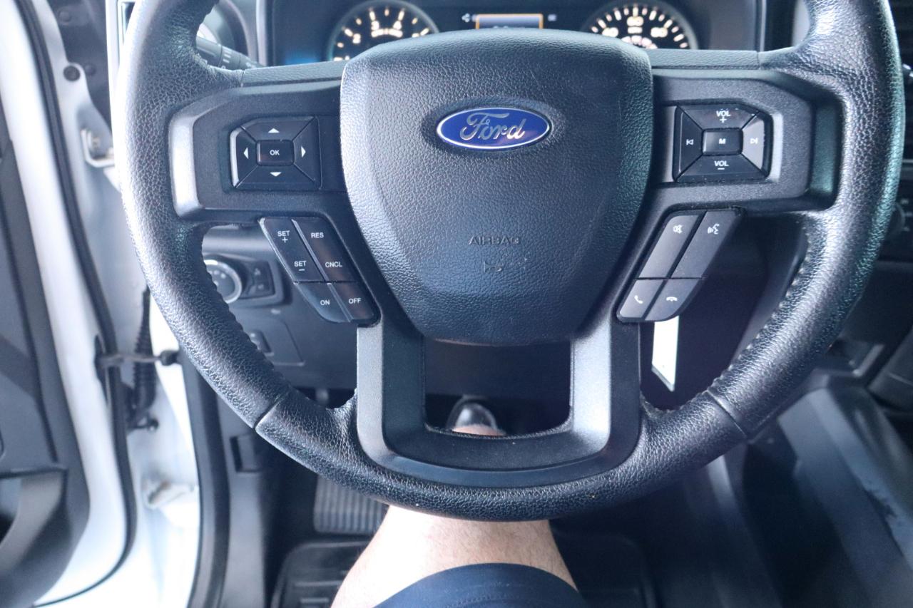 Ford F-150 4WD SuperCrew 145" XLT 2015
