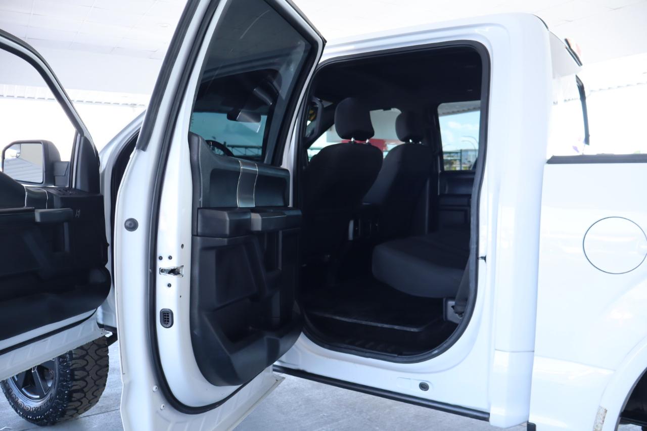 Ford F-150 4WD SuperCrew 145" XLT 2015