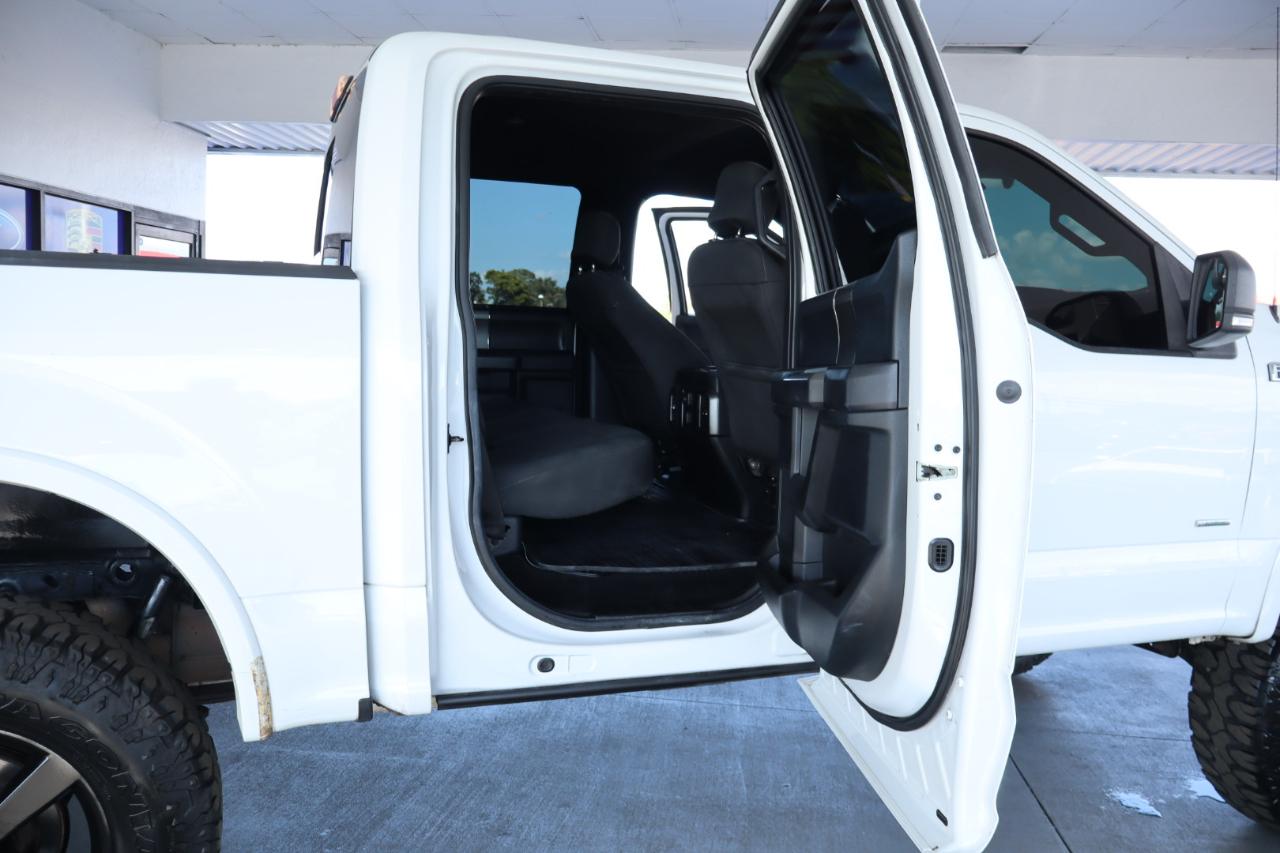 Ford F-150 4WD SuperCrew 145" XLT 2015