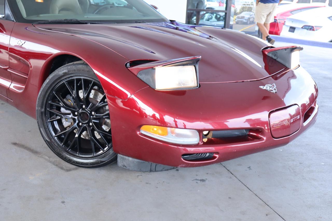 Chevrolet Corvette 2dr Cpe 2003