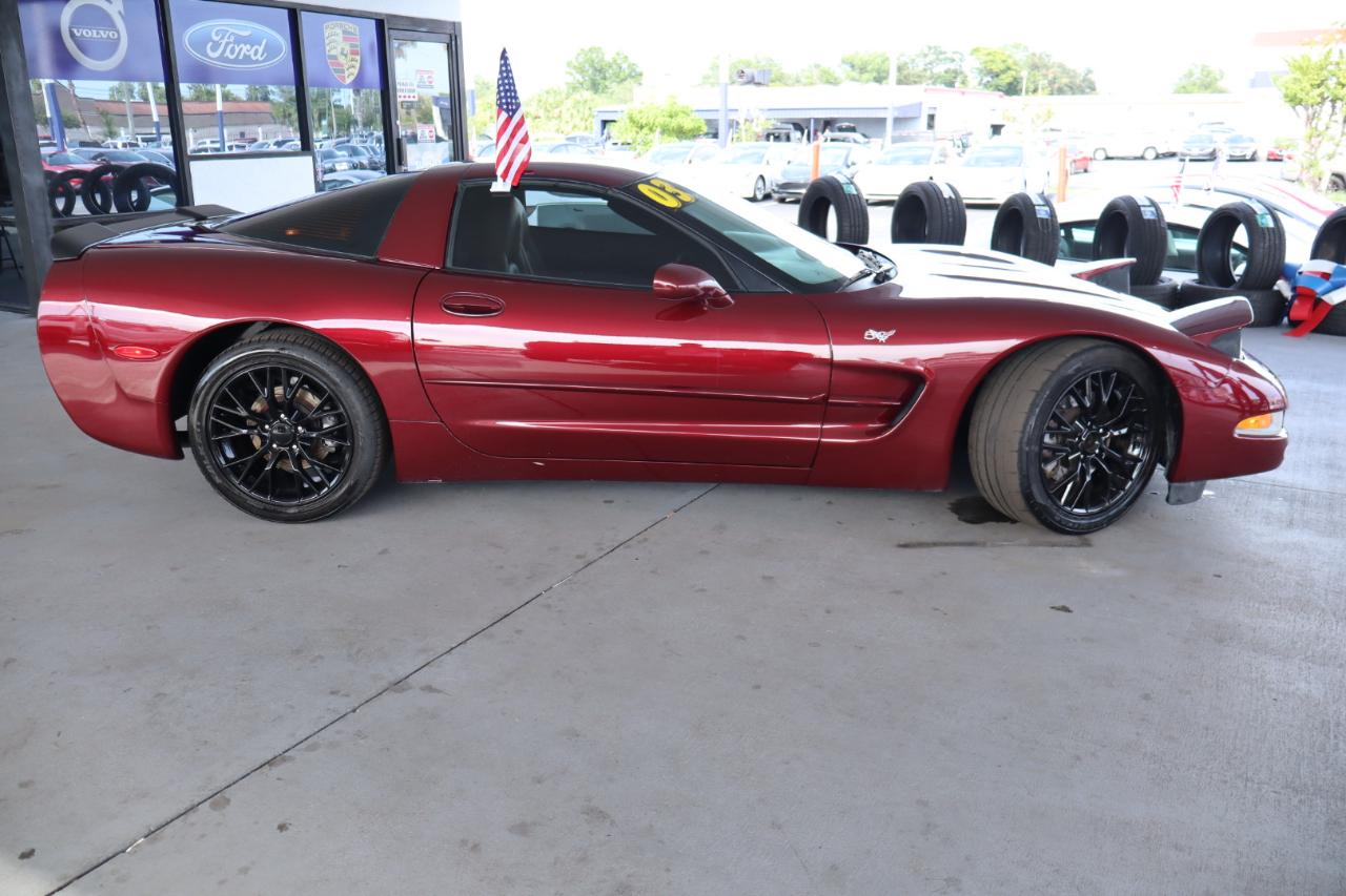 Chevrolet Corvette 2dr Cpe 2003