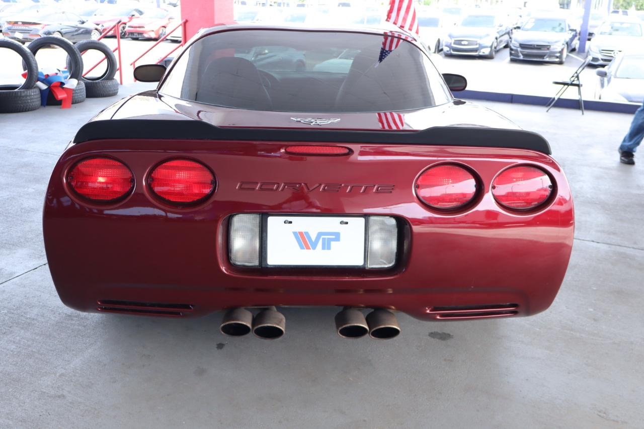 Chevrolet Corvette 2dr Cpe 2003