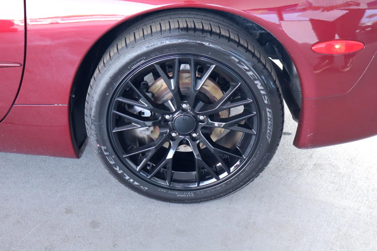 Chevrolet Corvette 2dr Cpe 2003