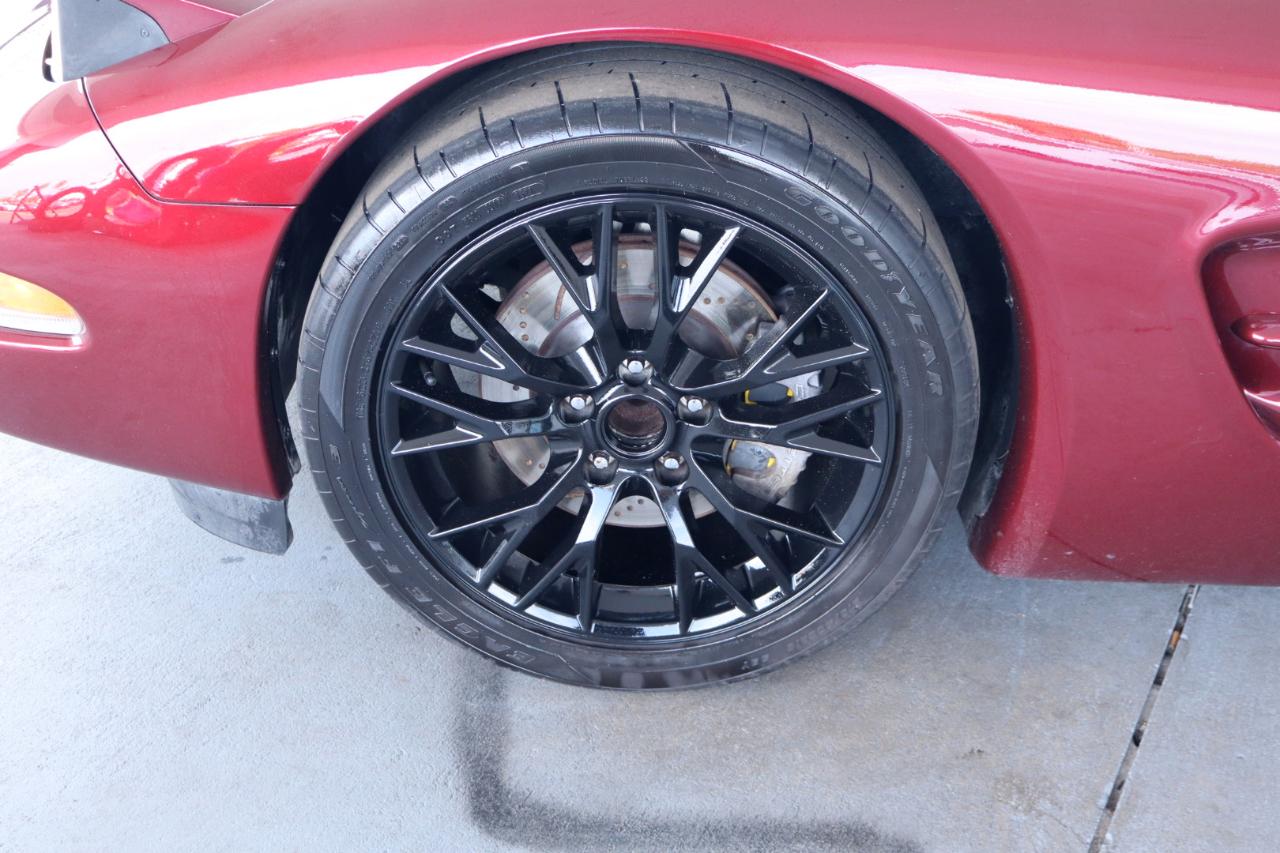 Chevrolet Corvette 2dr Cpe 2003
