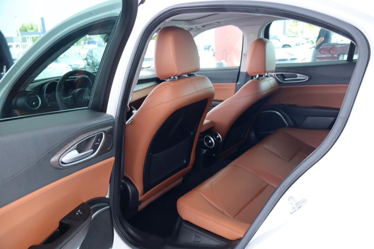 Alfa Romeo Giulia Ti RWD 2021