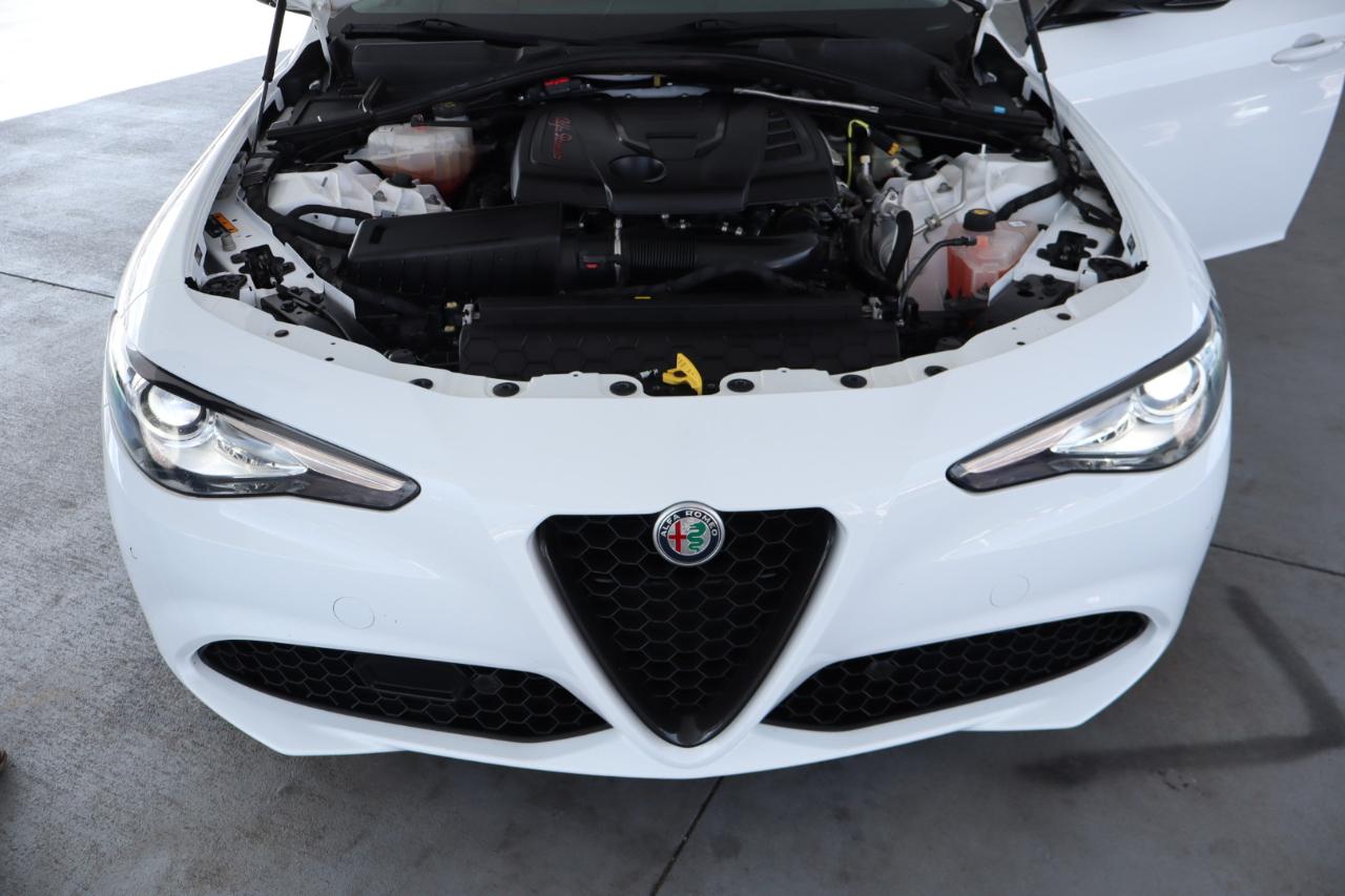 Alfa Romeo Giulia Ti RWD 2021