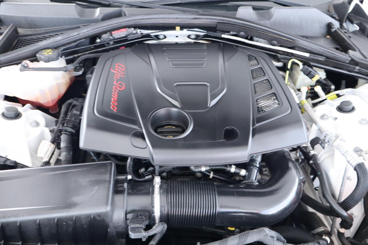 Alfa Romeo Giulia Ti RWD 2021