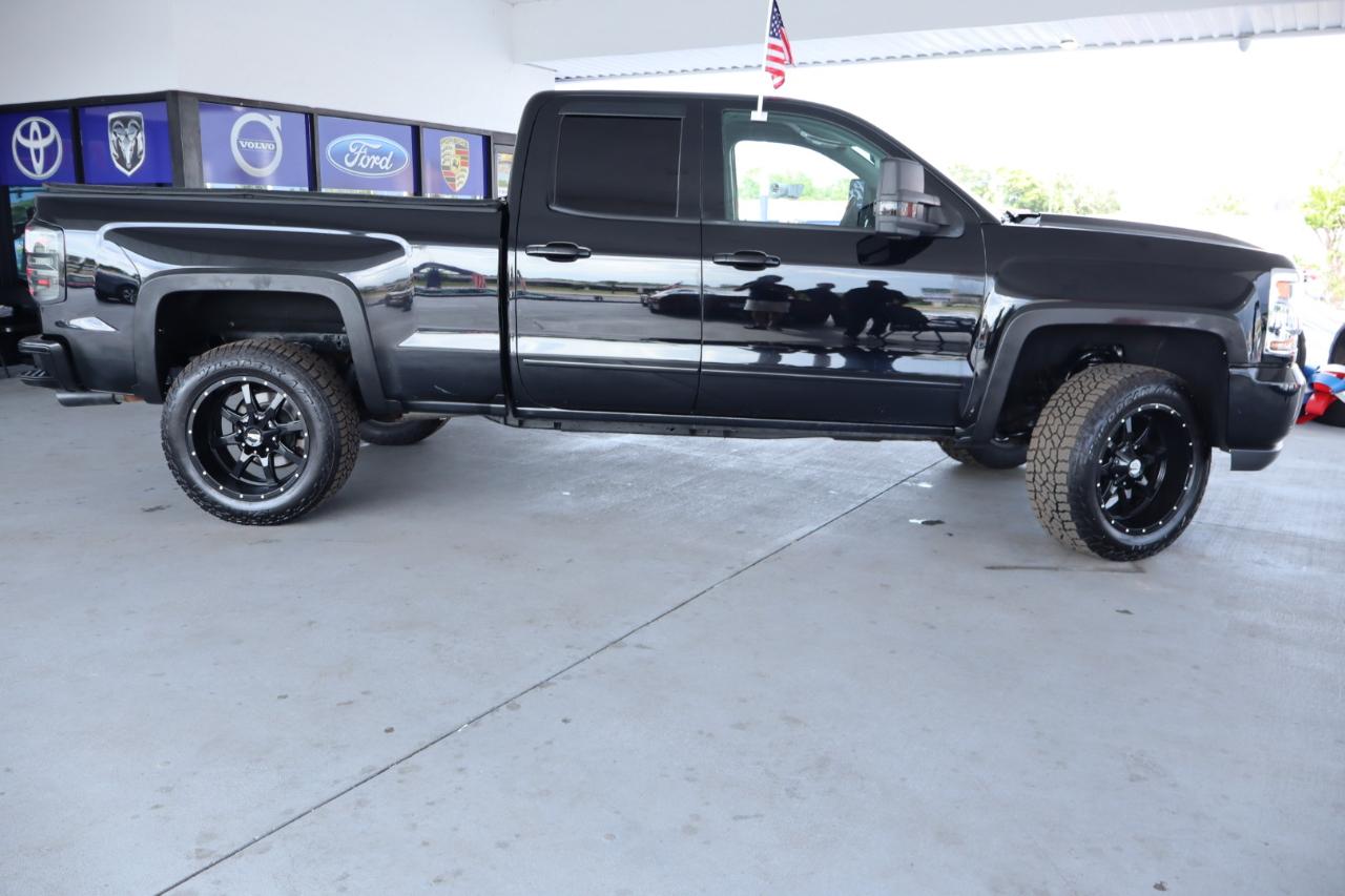 Chevrolet Silverado 1500 4WD Double Cab 143.5" LT w/1LT 2018