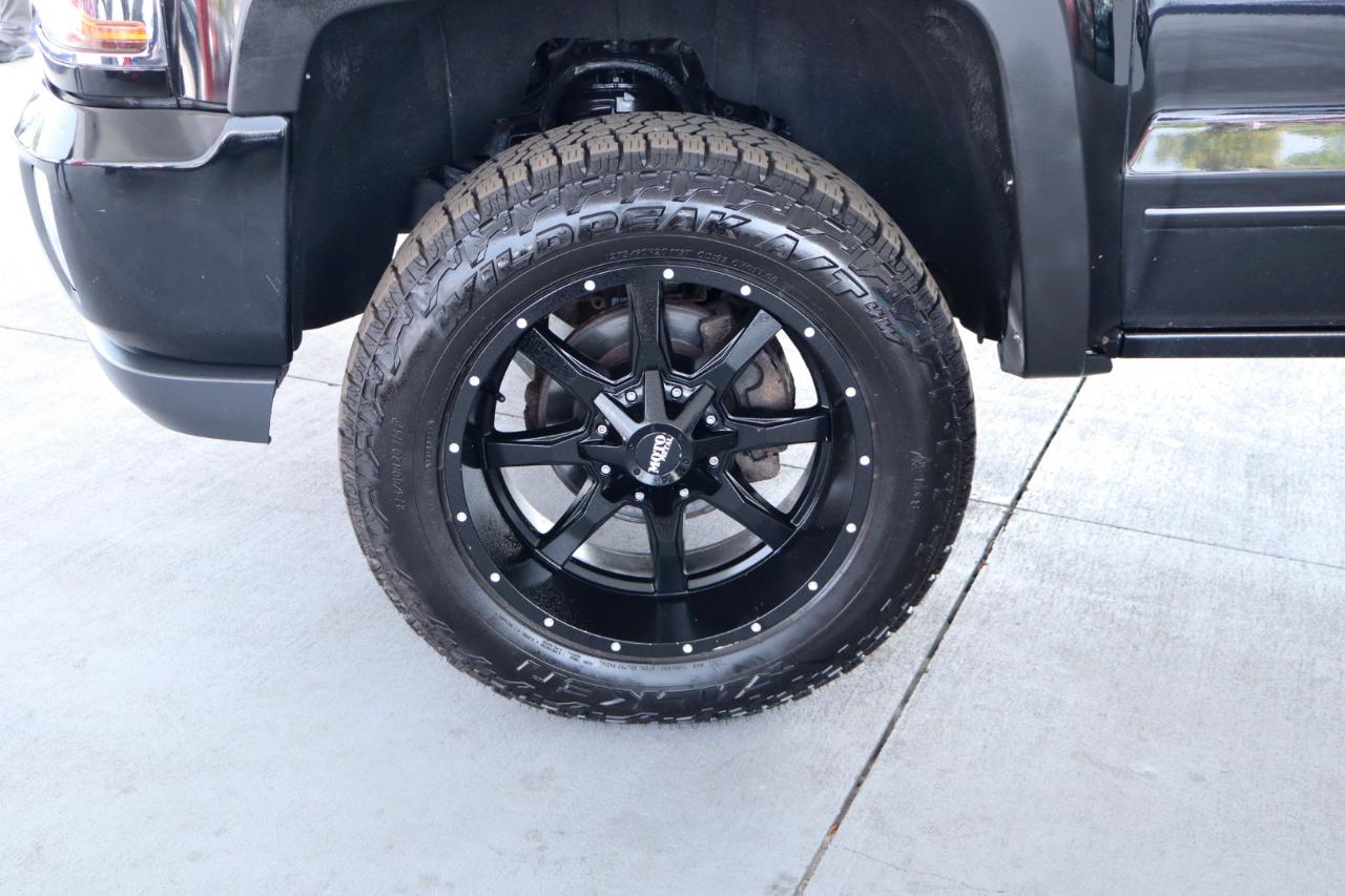 Chevrolet Silverado 1500 4WD Double Cab 143.5" LT w/1LT 2018