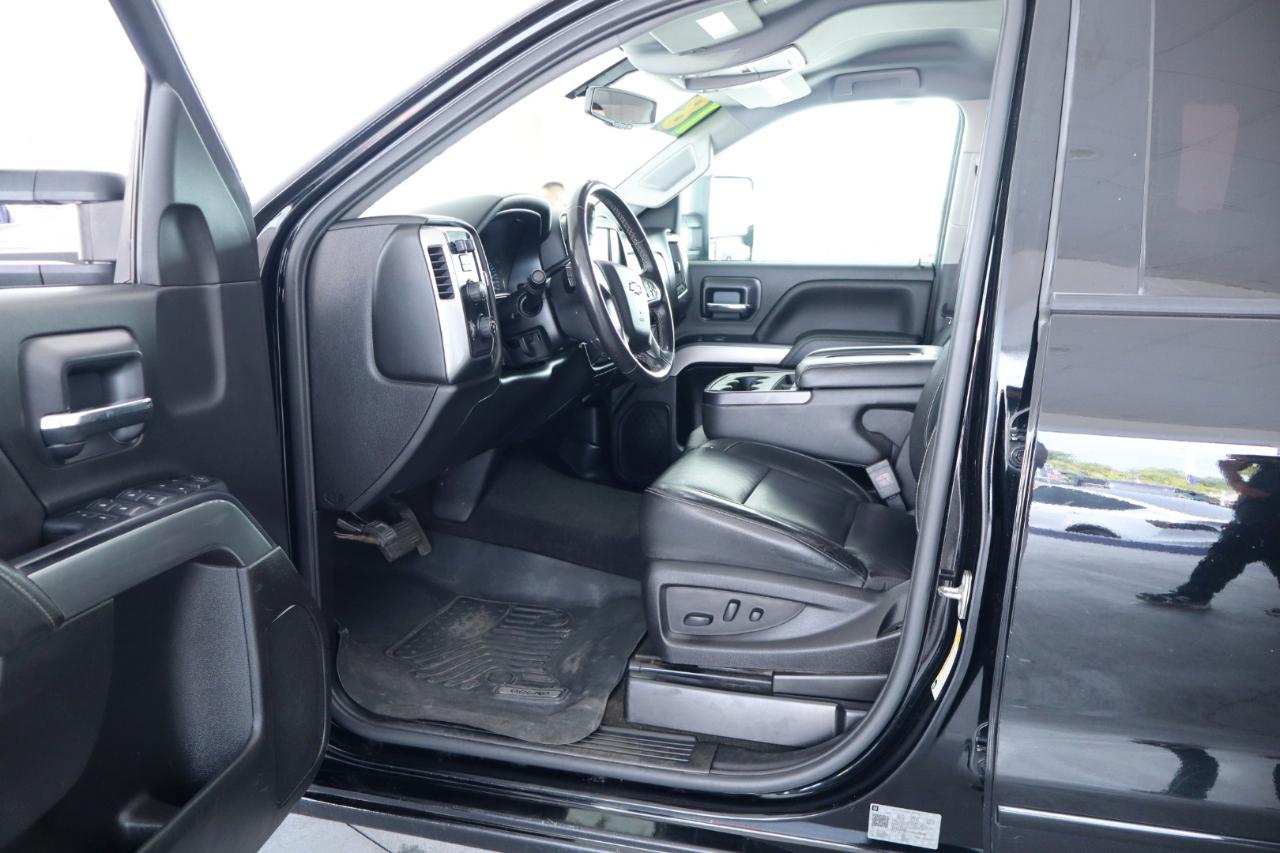 Chevrolet Silverado 1500 4WD Double Cab 143.5" LT w/1LT 2018