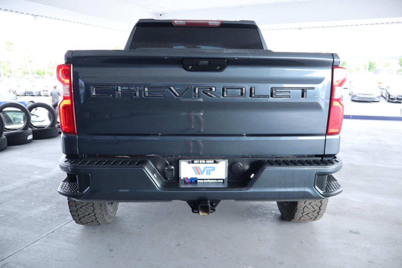 Chevrolet Silverado 1500 2WD Crew Cab 147" Custom 2020