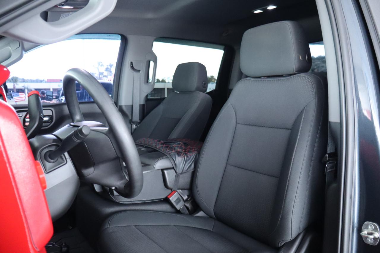 Chevrolet Silverado 1500 2WD Crew Cab 147" Custom 2020